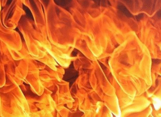 Опасный эксперимент с огнем: подросток в Одесской области чуть не сгорел заживо