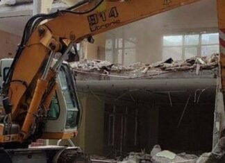 В Одессе сносят детсад, разрушенный обстрелом: что построят на его месте