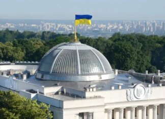 Совет разрешил временно бронировать работников ОПК с проблемами учета