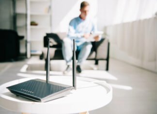 Wi-Fi научился «видеть»: ИИ превращает радиосигналы в точные изображения комнаты