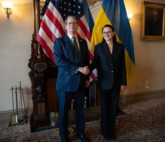 Бессент запевнив, що США готові посилювати тиск на Росію.