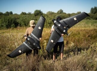 Україна потребує $15 млрд для повного завантаження ОПК, виробництво дронів може сягнути 20 млн одиниць на рік.