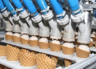 Український підприємець продає нещодавно придбаний непрофільний завод у Польщі, але планує розвивати виробництво та експорт морозива Nordis.