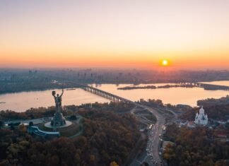 Посли країн ЄС попередньо погодили план надання репараційного кредиту для України. Вона отримуватиме €45 млрд на рік.