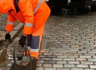 Одессу снова накрыл ливень — подтоплено девять улиц, движение транспорта затруднено, — ФОТО