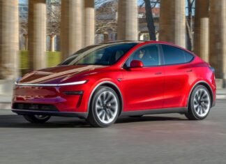 Продажи Tesla снова бьют рекорды: хорошо, что ушел из DOGE