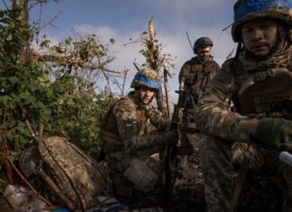 Словаччина надасть Україні пакет військової допомоги й готова нарощувати оборонну співпрацю.