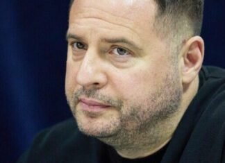 Отставка Ермака и обыски: Зеленский заявил о «перезагрузке» и переговорах, — ВИДЕО