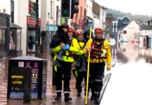 Есть погибшие и раненые: мощный шторм Клаудия накрыл несколько стран Европы (видео)