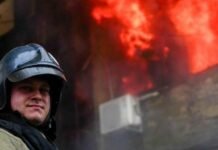 Масштабный пожар в Одессе: горело производственное здание – ФОТО