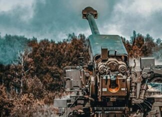 За сутки россияне потеряли в Украине около 1200 солдат