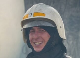 Крики детей, отчаяние в глазах их родителей, — Одесский спасатель рассказал о самых страшных пожарах, которые он гасил