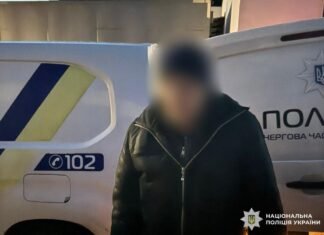 Из-за отказа угостить выпивкой ударил ножом: в Татарбунарах ранили женщину