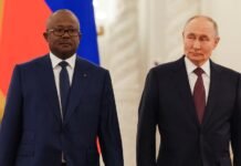 Переворот в Гвинея-Бисау: арестован президент, который призывал мириться с Путиным