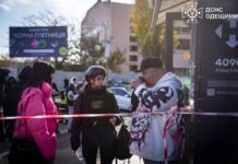 Удар ВС РФ по Черноморску: количество пострадавших возросло, среди них ребенок (фото, видео)