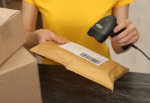 Пошлина бьет по сборщикам ПК: американцу насчитали $684 за посылку с ретро-деталями на $355