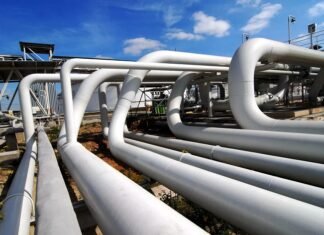 Прага та Київ обговорюють можливість постачання української нафти до Чехії.