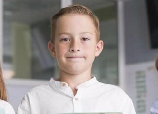 Одесским школьникам предлагают учиться летом: почему