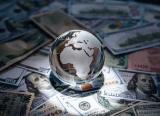 Світовий борг сягнув $111 трлн: Україна у двадцятці країн з найбільшим борговим навантаженням.