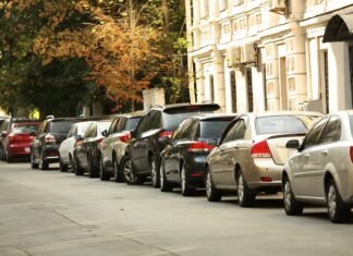 Українці нарощують інвестиції в авто: Що відбувалось на ринку у жовтні?