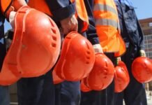 Через брак кадрів українські роботодавці вже готові працевлаштовувати до 450 000 іноземців на рік.