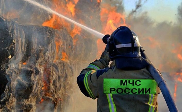 Експериментальний літак, підприємство з виробництва дронів, нафтовий термінал та НПЗ: ЗСУ вразили низку стратегічних об’єктів російських окупантів.