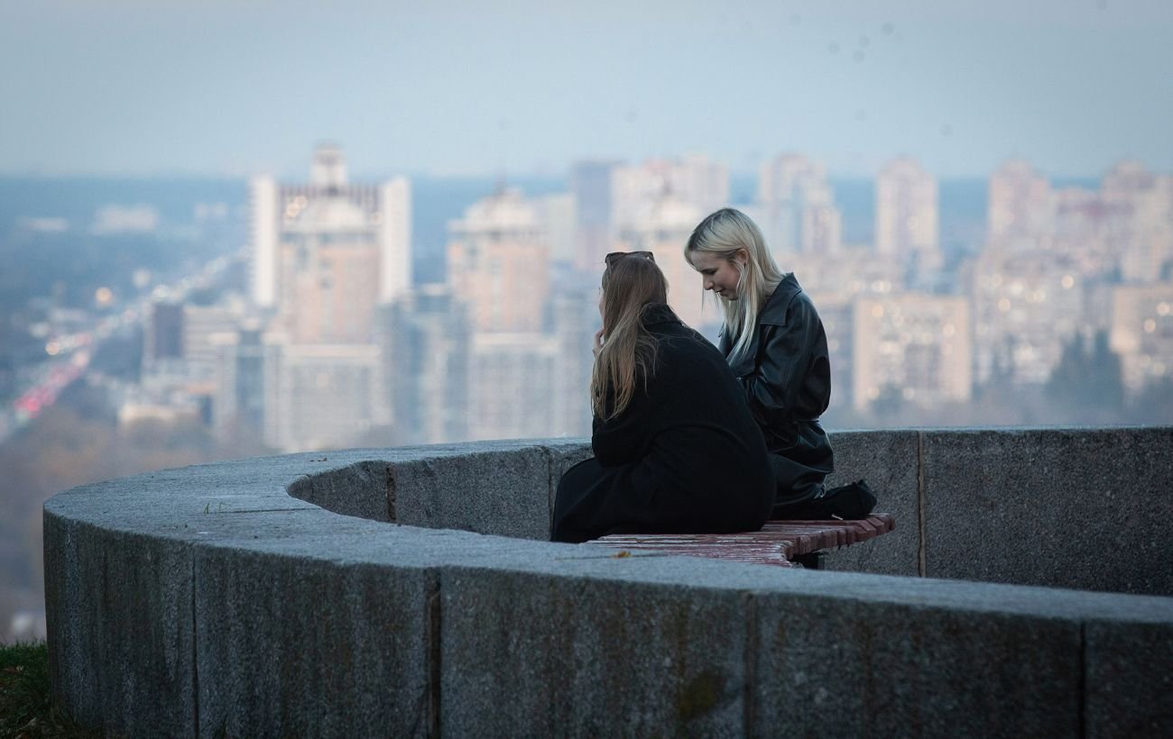 Ночной фронт с дождем, а днем солнце и тепло: прогноз погоды в Украине на завтра