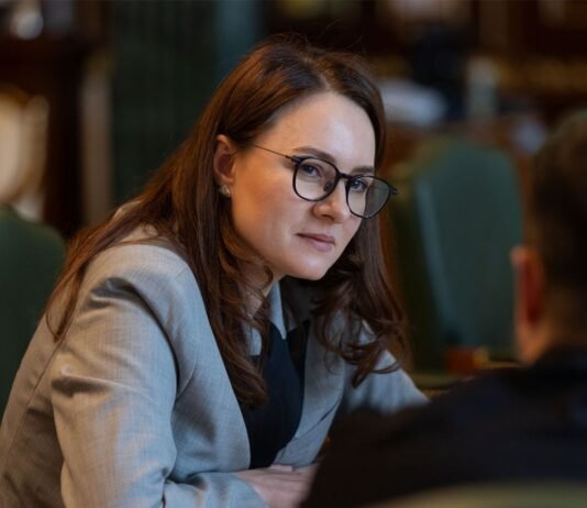 Бесплатные 3000 км на УЗ и не только: детали новой «зимней поддержки» от Кабмина