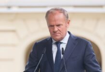 Туск о коррупционном скандале в Украине: это усложняет поддержку в войне