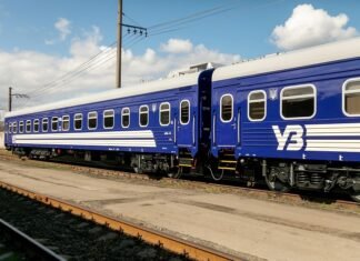 Двоповерхові вагони та євроколія: Уряд планує модернізацію залізниці у 2026 році.
