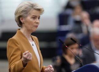 Фон дер Ляєн про поділ України: Якщо Захід визнає підрив кордонів суверенної держави, це може призвести до нових війн.