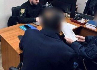 Отправил пистолет по почте: одессита разоблачили на продаже оружия онлайн, — ФОТО