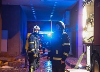 Ракеты и дроны с разных сторон, прилеты по домам, есть погибший: все об атаке на Киев