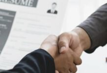 До 100 тысяч гривен в месяц в Одессе: кого сейчас ищут работодатели