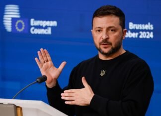 Зеленский: наши ТЭС и добыча газа стали мишенями для ракет и дронов РФ