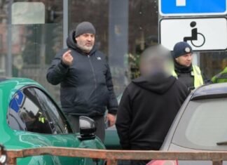 В Одессе оштрафовали водителей за парковку на местах для людей с инвалидностью