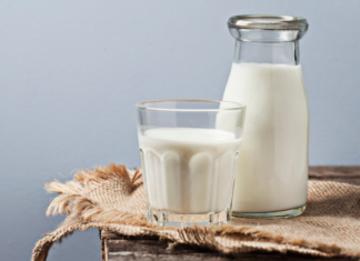 Ценовое пике: в Украине обвалились закупочные цены на молоко