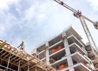 В Україні за три квартали майже на 50% зросли обсяги будівництва нового житла.