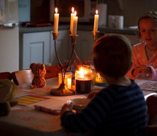 В Одессе введены аварийные отключения света