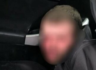 Убегал от полиции на кладбище: агрессивный мужчина с ножом испугал одесситов