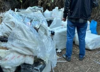 В Одессе разоблачили серию краж со складов: преступники были в сговоре с охранником, — ФОТО