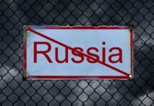 Удар по енергетичних доходах Москви: США готують нові санкції проти РФ у разі відмови Путіна від мирної угоди.