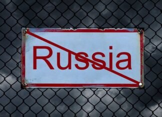 Удар по енергетичних доходах Москви: США готують нові санкції проти РФ у разі відмови Путіна від мирної угоди.