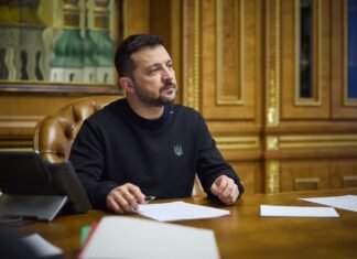 Украина готовит сразу несколько санкционных пакетов против РФ: Зеленский раскрыл детали