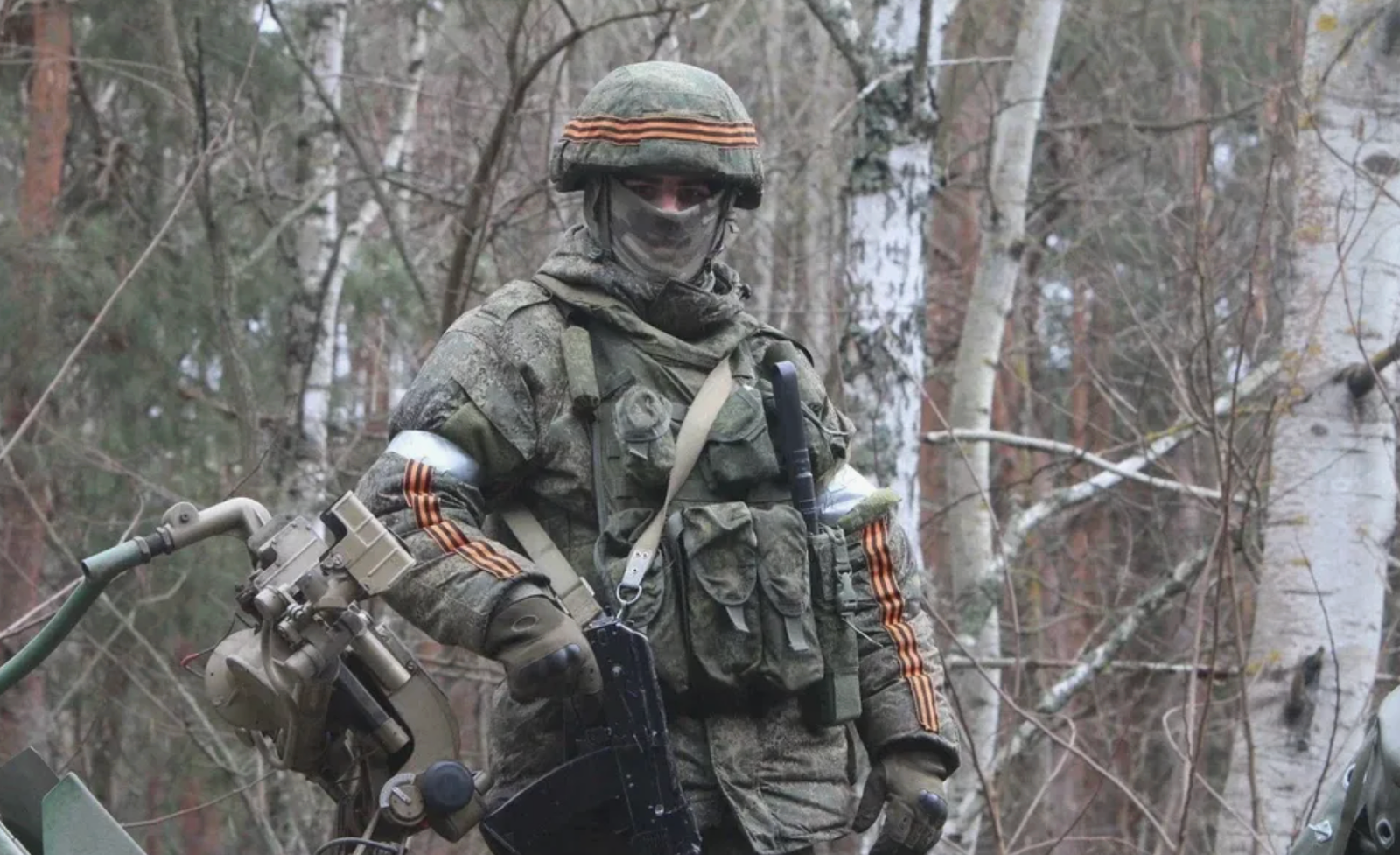 РФ усиливает группировку на Сумщине и готовится к боям в лесу: что говорит разведка (карта)