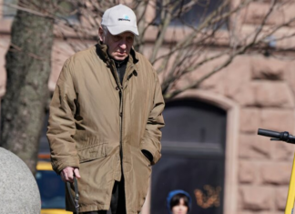 Выход на пенсию в 65 лет: что делать, если не хватает одного года стажа