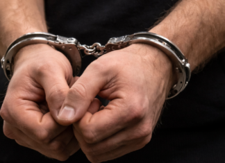 Суд в Одессе наказал мужчину за слив информации о патрулях ТЦК