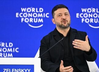 Каждый «Виктор», который продает интересы Европы, заслуживает подзатыльник, — Зеленский