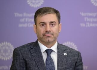 Лубинец пригласил руководство Красного Креста в Украину после их скандального заявления