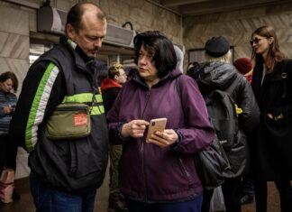 В Киеве и ряде областей объявили тревогу из-за угрозы баллистики